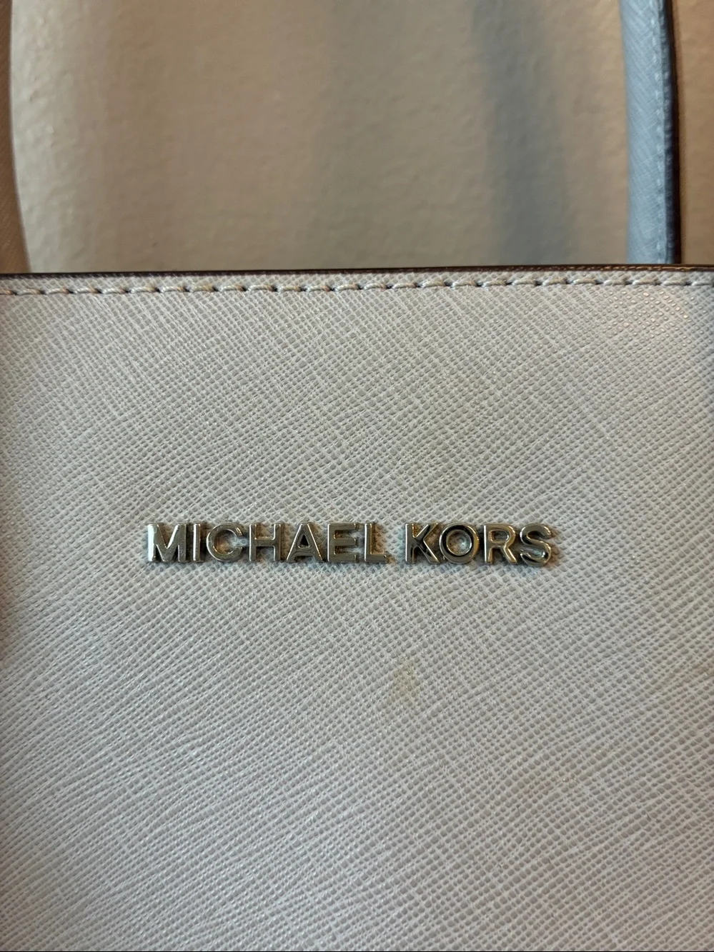 Michael Kors Dillon Light Grey Saffiano Satchel with Shoulder Strap - Picture 3 of 9
